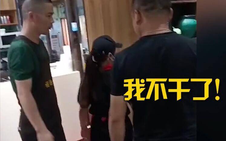 小表弟 vs 卤蛋直播视频，一场让全网笑到肚子疼的神仙打架