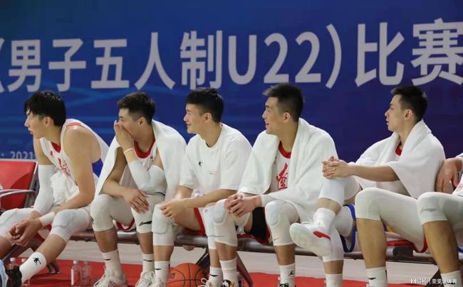全运会辽宁vs广东视频直播，今晚这场球，比过年还热闹